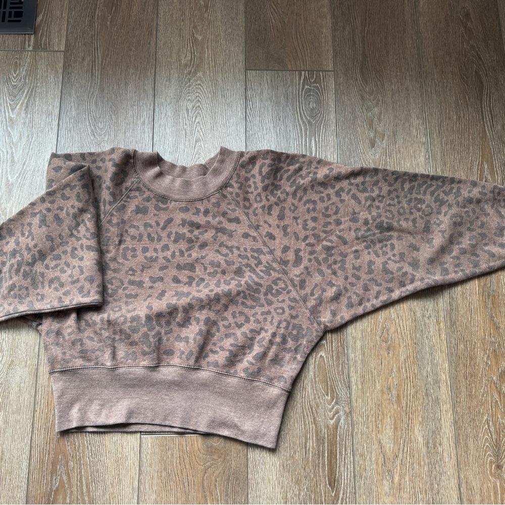 Women’s Ocean Drive Tan Leopard Print Top, size S